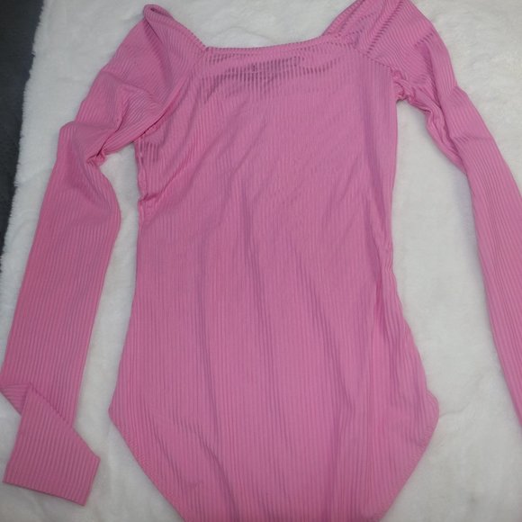 Material Girl Ribbed Ruched Keyhole Bodysuit - Picture 2 of 8